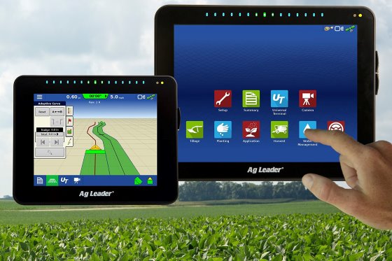 Ag Leader enhances TerraStar-X and InCommand