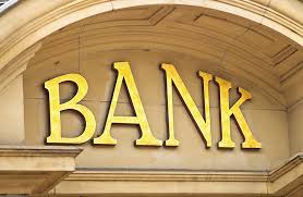 Farmers Turn to Commercial Banks as South African Lender Stalls