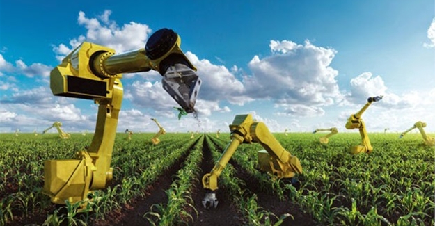 Robotic apple harvester used for commercial crop in “world-first”