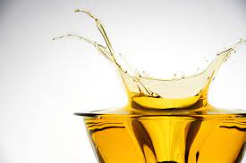 Toxic aldehydes detected in reheated oil.